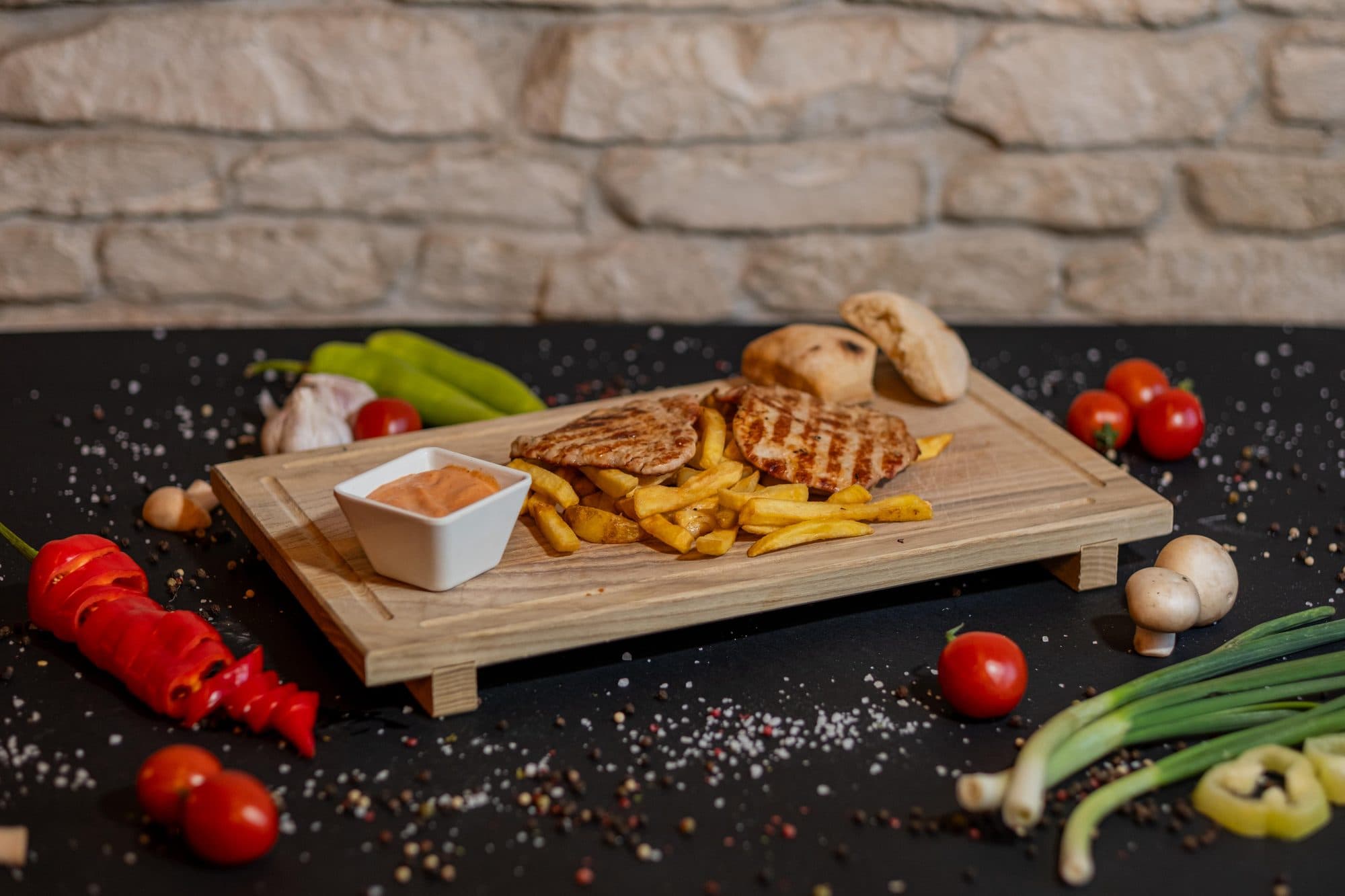 Krmenadla bez kosti (200 gr)